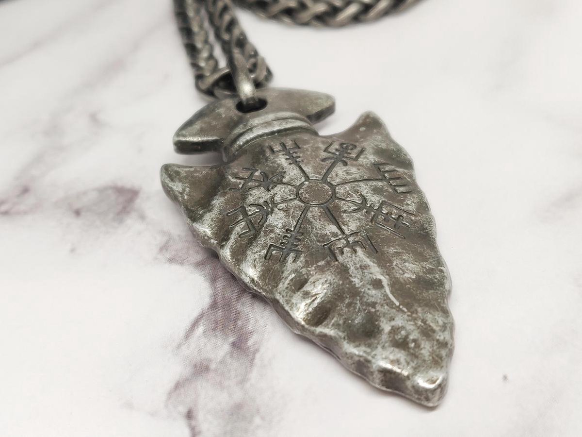 Mei's Viking with Arrow - Ketting - Vegvisir - 316L RVS - Grijs - 50 cm