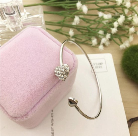 Astuce Saint-Valentin - Bracelet couleur argent avec coeur - amour - amour  - cadeau... | bol.com