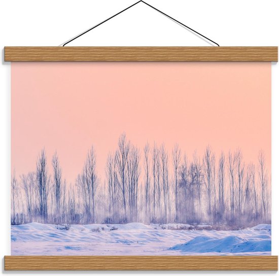 Schoolplaat – Winterse Bomen met Roze Lucht - 40x30cm Foto op Textielposter (Wanddecoratie op Schoolplaat)