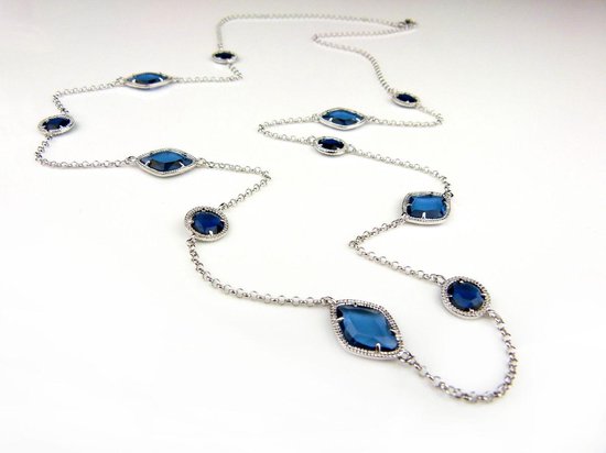 Collier collier en argent Modèle Pret a Porter serti de pierres bleues