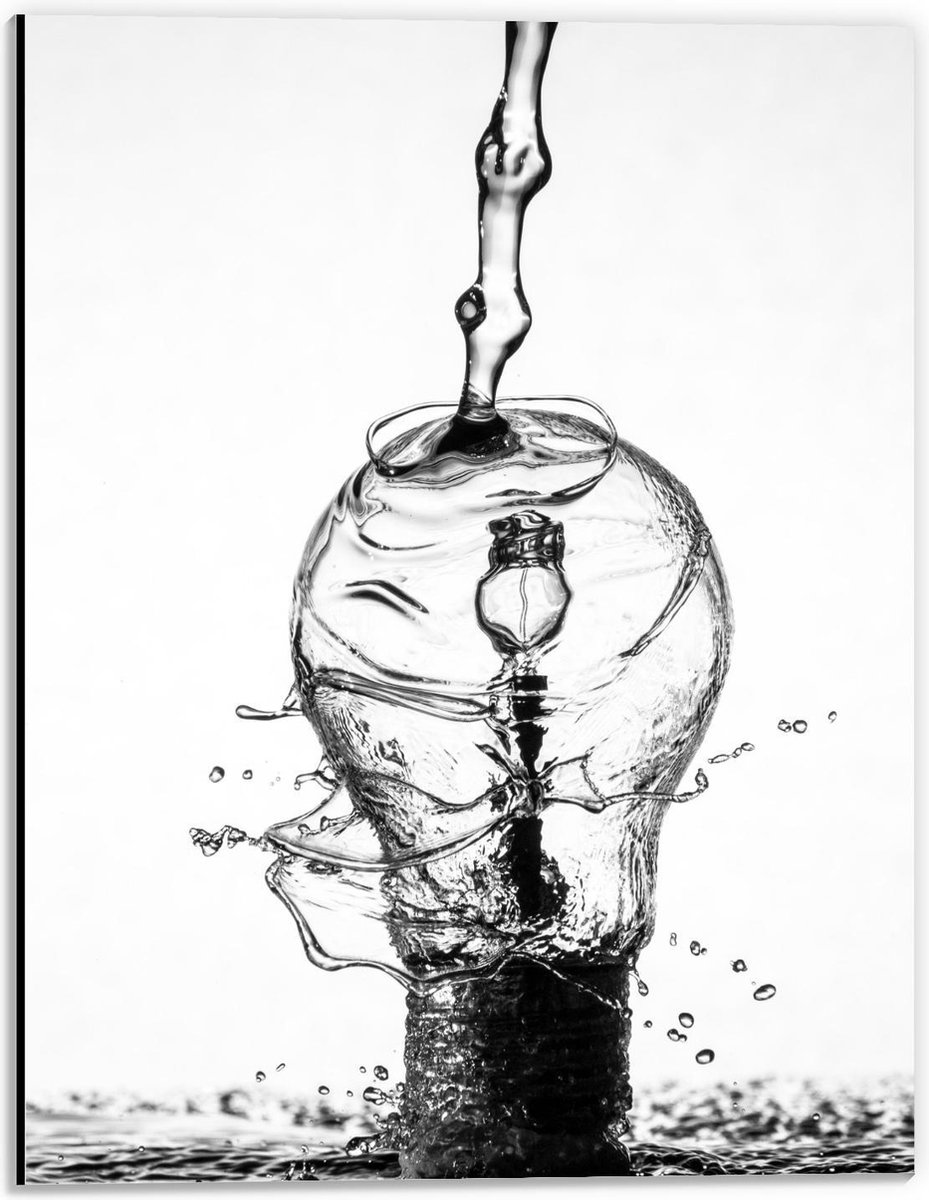Dibond - Water over Gloeilamp (zwart/wit) - 30x40cm Foto op Aluminium (Wanddecoratie van m