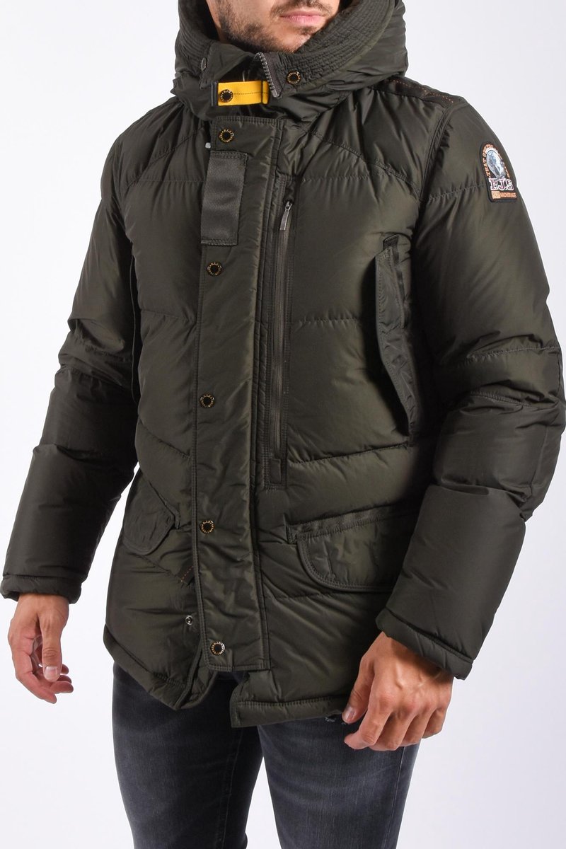 harraseeket parajumpers