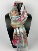 Sjaal magnolia bloesem van mooi dun materiaal 30% zijde met 70% viscose