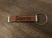 SLEUTELHANGER | FLESOPENER | HOUTEN  OPLEG | "SLAINTE"
