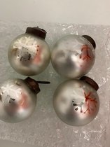 46 kleine vintage kerstballen