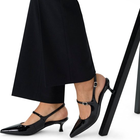 Manfield - Dames - Zwarte lak slingbacks - Maat 38