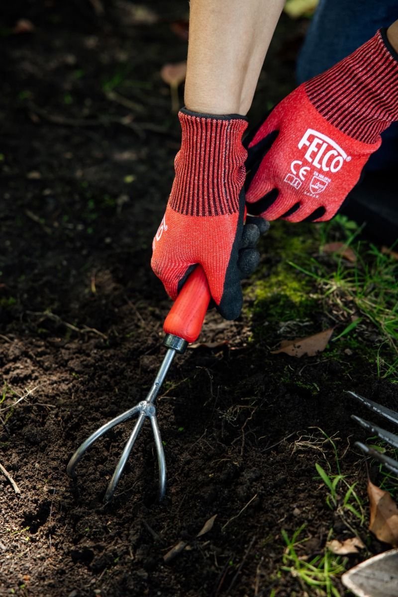 Felco 411 Hand weeder - Ideal for working the soil