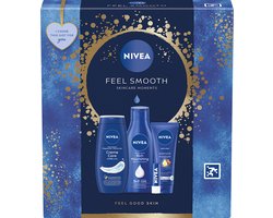 NIVEA Feel Smooth Geschenkset Vrouwen - Verjaardag Cadeau Pakket - Cadeautje - Giftset met Douchecrème, Body Lotion, Handcrème en Lippenbalsem - Cadeauset NIVEA Feel Smooth Geschenkset Vrouwen - Verjaardag Cadeau Pakket - Cadeautje - Giftset met Douchecrème, Body Lotion, Handcrème en Lippenbalsem - Cadeauset