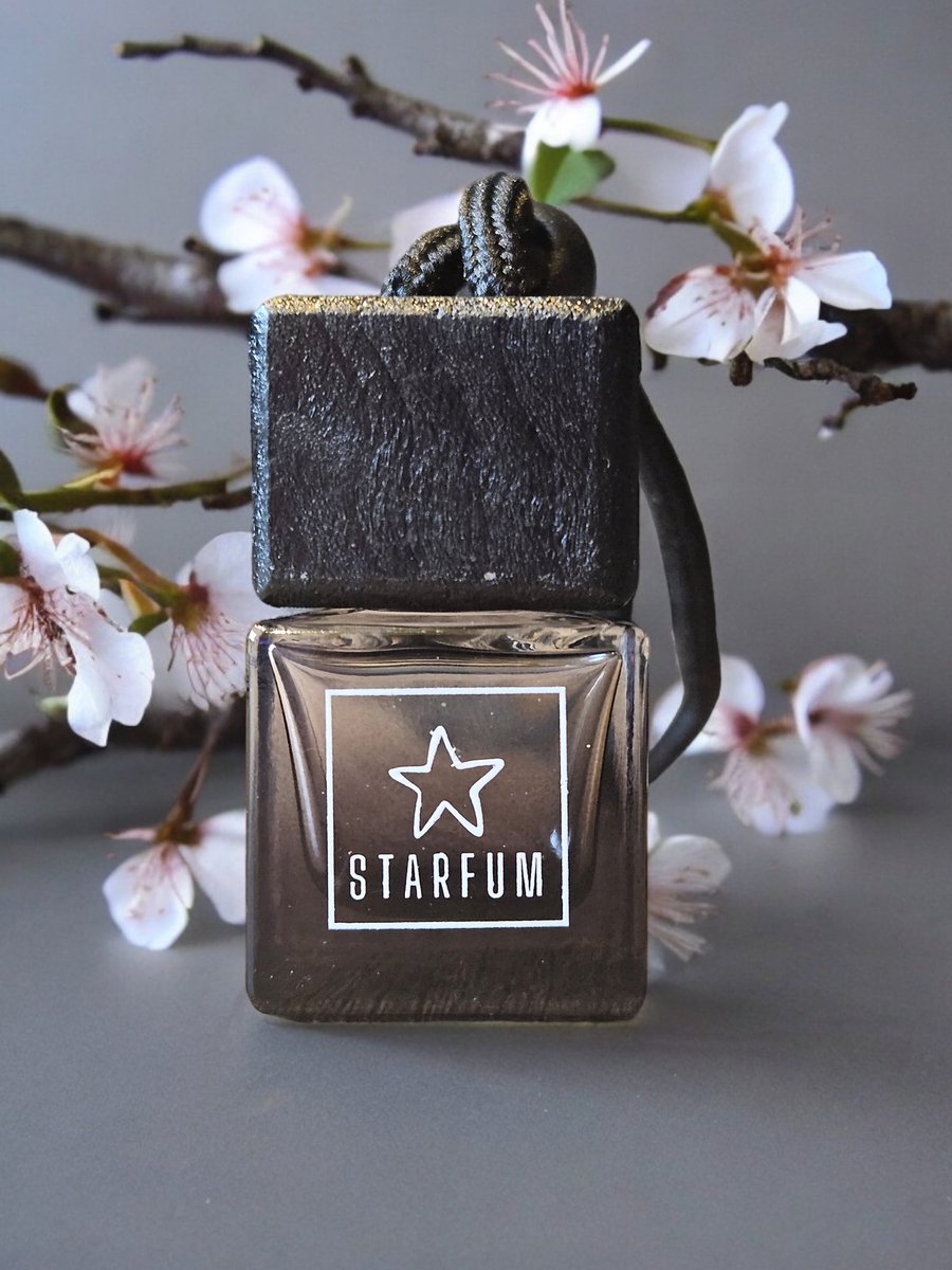 Goedkoopste Starfum- Auto Parfum – Cherry Blossom - Autogeur – Luchtverfrisser - Kerstcadeau - Zwart glas - 8ml