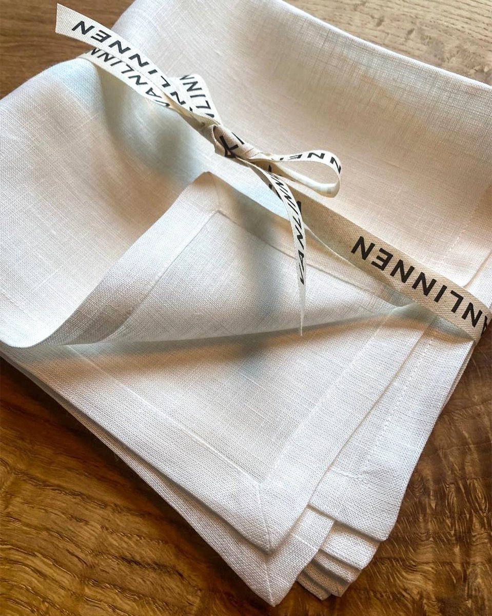 VANLINNEN - Linen White napkins - natural 100% linen - 45cm x 45cm - 4pcs - Witte servetten