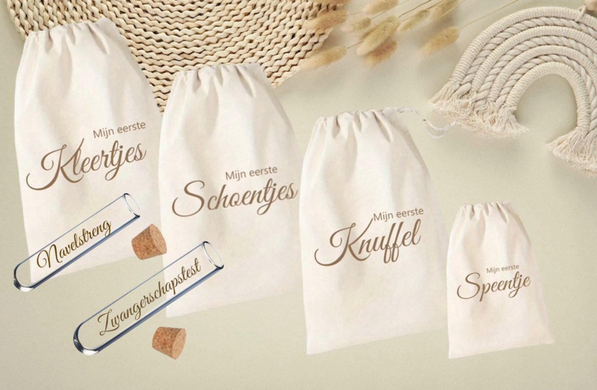 Goedkoopste Bewaarzakken set 6 delig | eerste knuffel | eerste kleertjes | eerste schoentjes | eerste speentje | zwangerschaptest | navelstreng | herinneringen baby |
