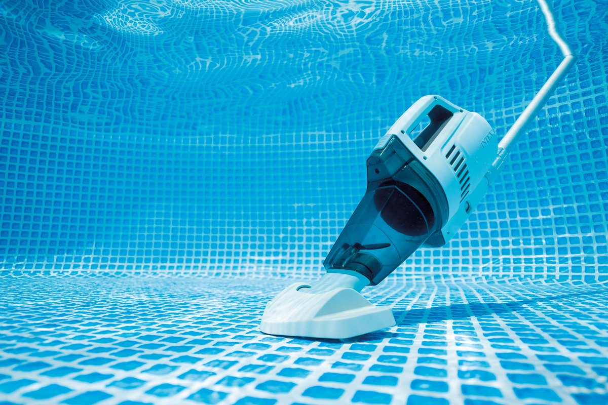 Intex ZR200 Handzaam Oplaadbaar Zwembad en Spa Stofzuiger — afbeelding 5