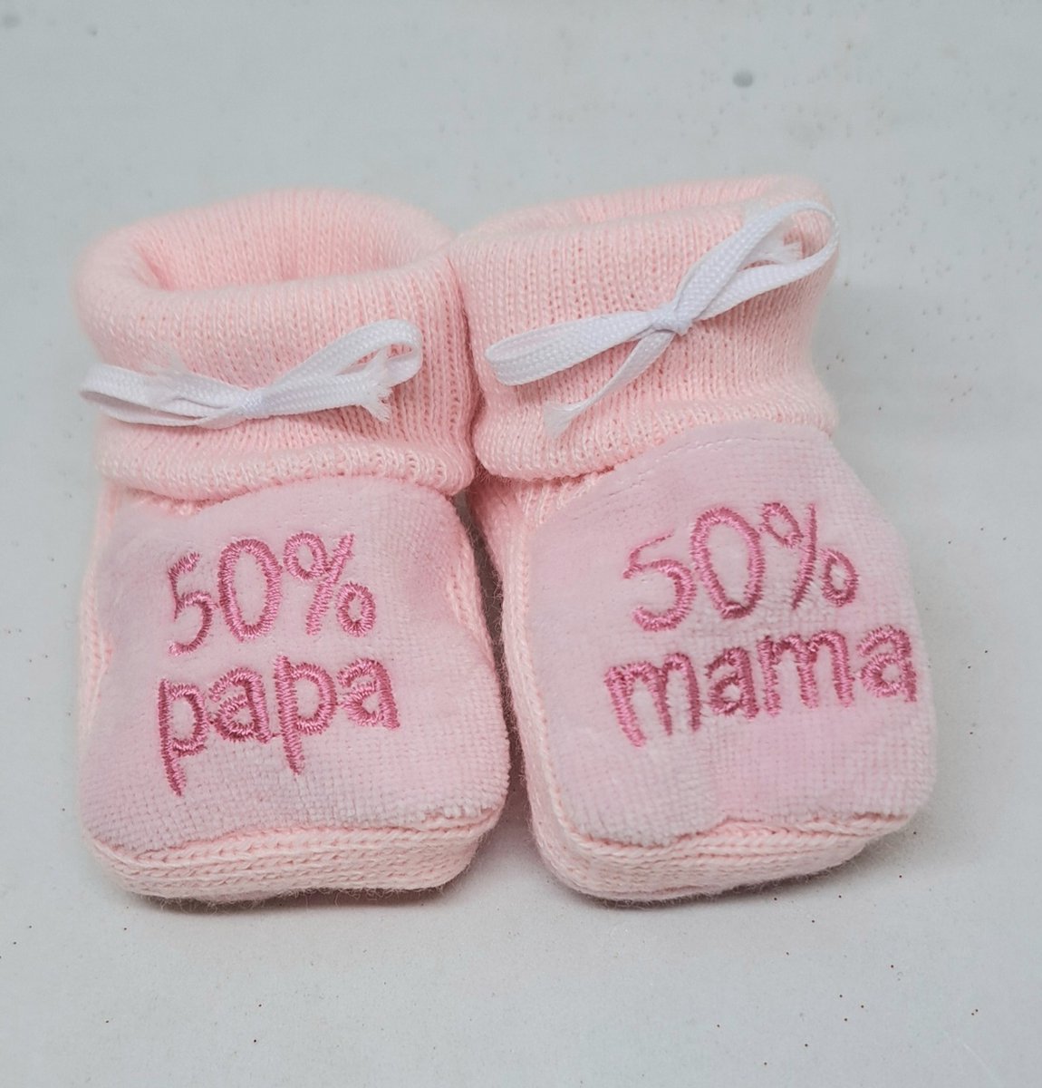 Petit Villain slofjes 50%-mama 50%-papa roze petit-villain kraamcadeau -babyslofjes