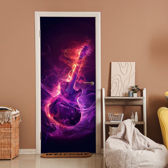 Deurposter 80x205 cm - Deursticker Gitaar - Muziek - Rook - Paars - Meubelfolie zelfklevend - Deurfolie tienerkamer - Interieurfolie kinderkamer - Deur plakfolie - Deurbehang sticker - Kamer decoratie tieners