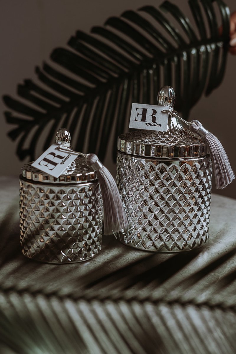 Geurkaars XL Zilver 470 ml - Inspired by Oud Wood