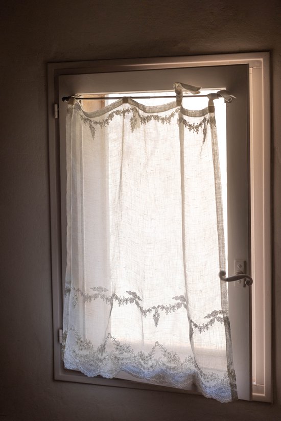 Rideau court | Elsa - Lin brodé - bord festonné - 60x80 cm - Pimlico