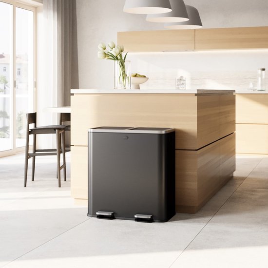 Poubelle à pédale avec roulettes, capacité 60 litres