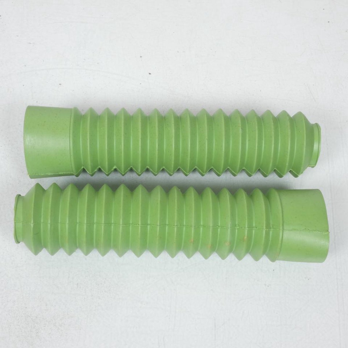Paire soufflet protection de fourche Ø32mm 250mm Vert 3AS Racing pour moto Neuf