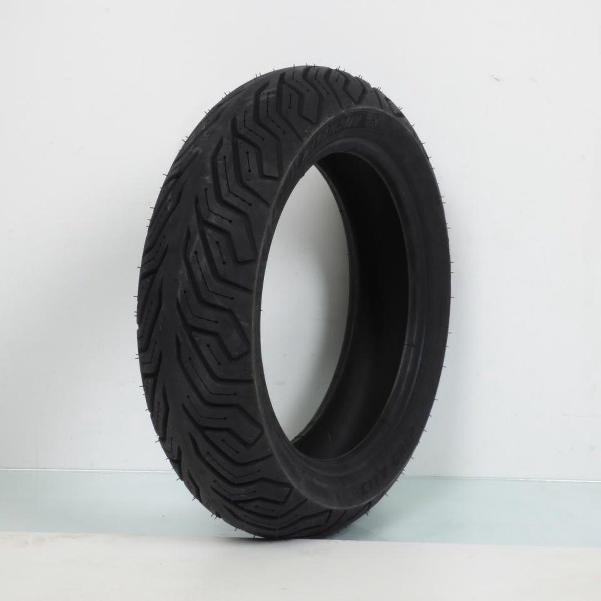 120-70-12 michelin band voor peugeot 50 django 2t allure scooter 2014 tot 2018 voor / achter nieuw