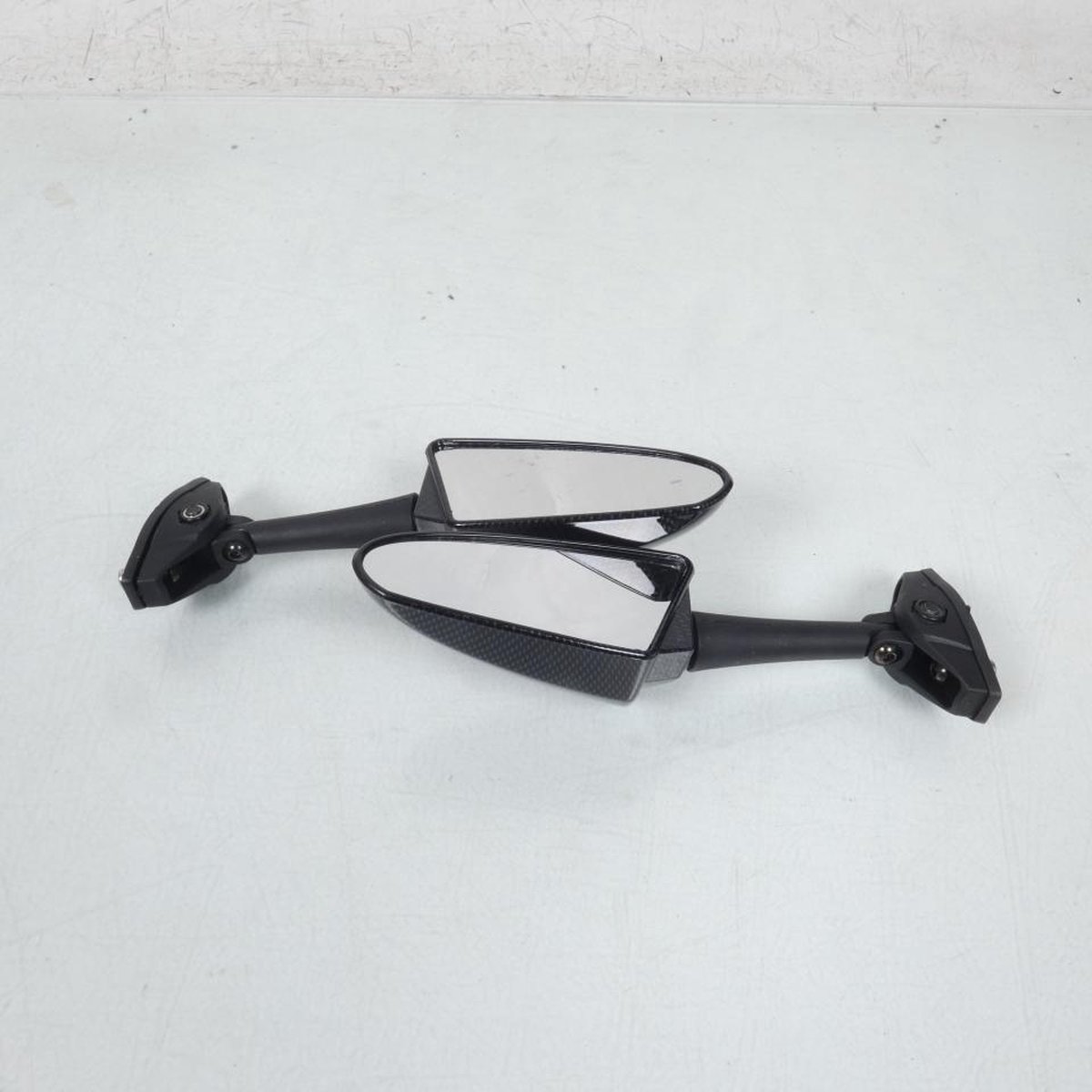 Paire de rétroviseur SPORT SERIE Carbone noir Chaft pour moto Triumph IN313