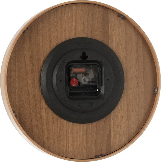 Achterkant van de houten klok met uurwerk en ophanging.