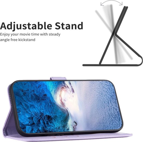 Étui de téléphone lavande utilisé comme support réglable pour afficher un téléphone avec un fond abstrait.
