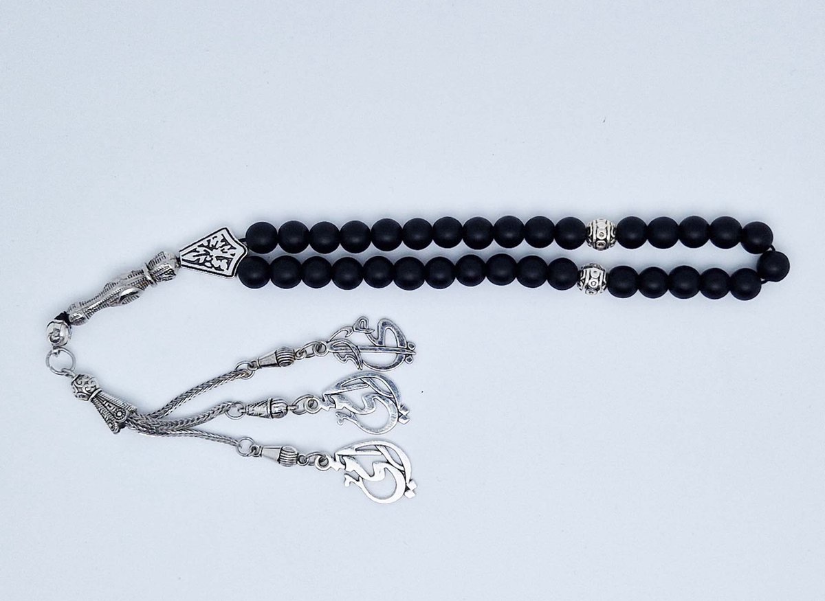 Handgemaakte tesbih "tasbih" natuursteen " Mat zwart onyx " - Aantal kralen 33 - Diameter kralen 8 MM - met metaal tassel "model 7" - Een mooi cadeau-idee