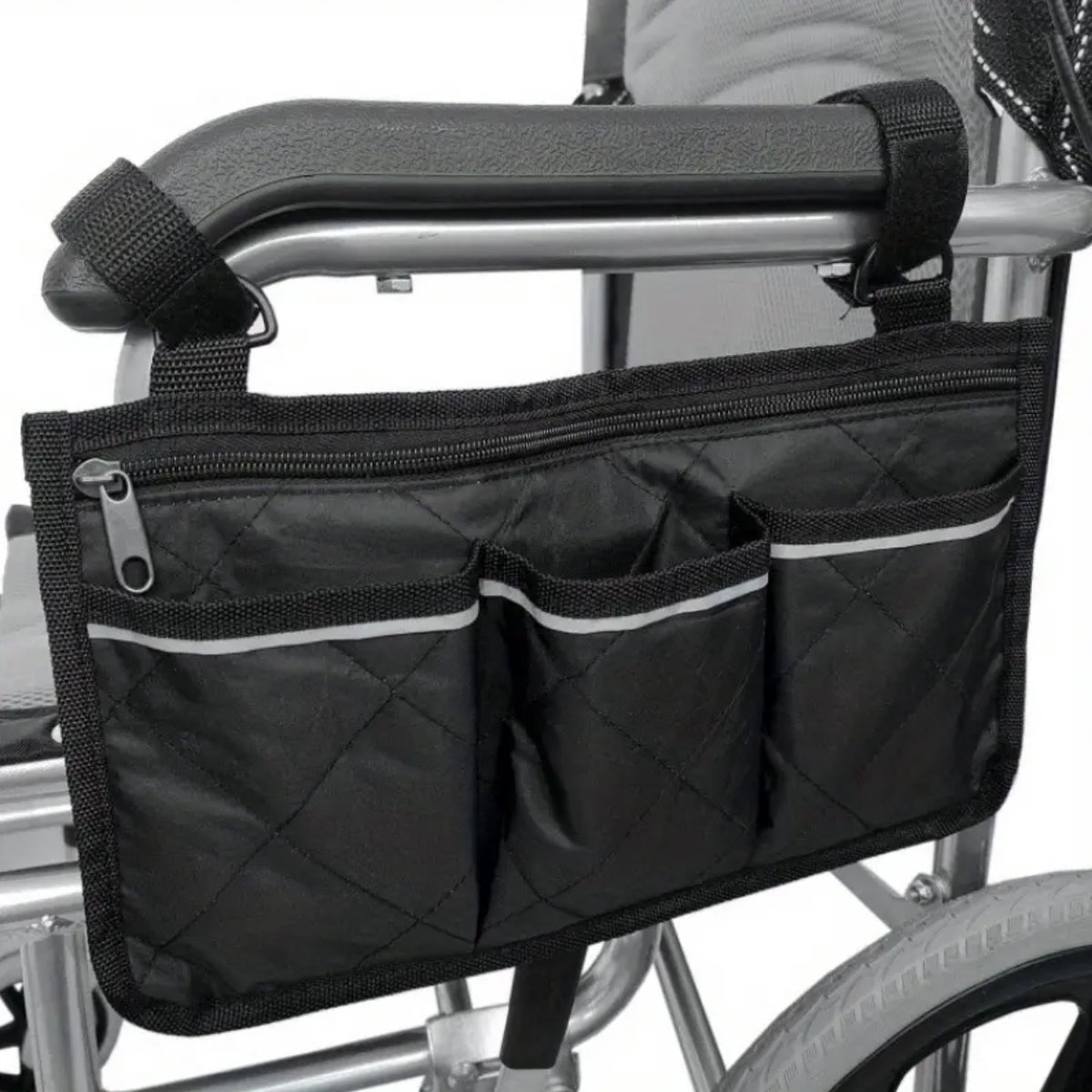Goedkoopste Ultiluxe® Reflecterende rolstoeltas - Zwart - Opbergtas met rits en 4 vakken - Klittenbandsluiting - Duurzaam - Rolstoel armleuningtas zijkant - Scootmobiel organizer - Waterafstotend - Rollator armsteun tas