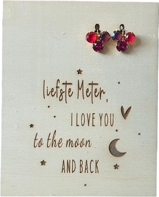 Foto: Houten kaartje en oorbellen meter rood swarovksi jij bent de liefste liefste meter coolste meter meter vragen meter worden cadeau
