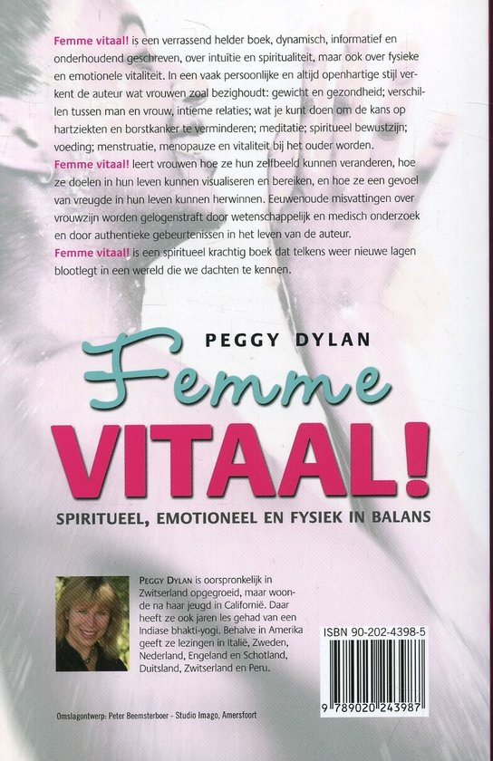 Achterkant van het boek Femme Vitaal door Peggy Dylan, met een foto van de auteur en een beschrijving van de inhoud.