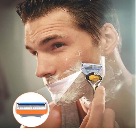 Man scheert zijn gezicht met een scheermes. Close-up van de oranje scheerkop met 5 bladen.
