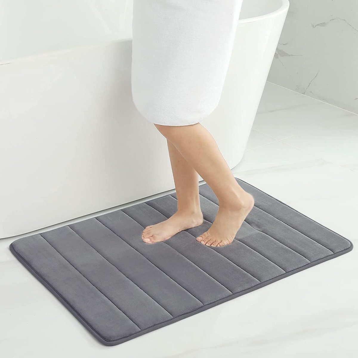 JGS ® Zacht en Absorberend Badkamer Tapijt met Geheugenschuim en Antislip Achterkant
