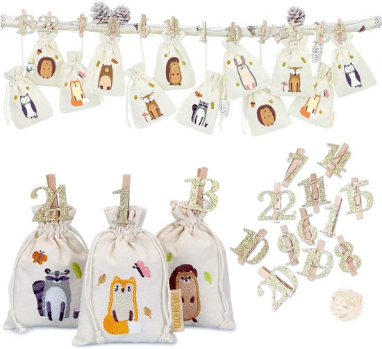24 Stoffen Zakjes Om Zelf Te Vullen - Met Gouden Houten Cijfers - Stoffen Zakjes Om Zelf Te Decoreren - Cadeauzakjes - Bosdieren - Set Nr. 27
