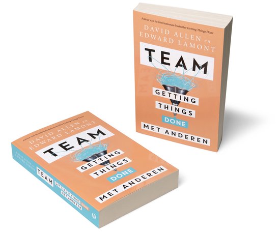 Twee boeken met oranje covers. De titels zijn 'Team Getting Things Done met anderen' door David Allen en Edward Lamont.