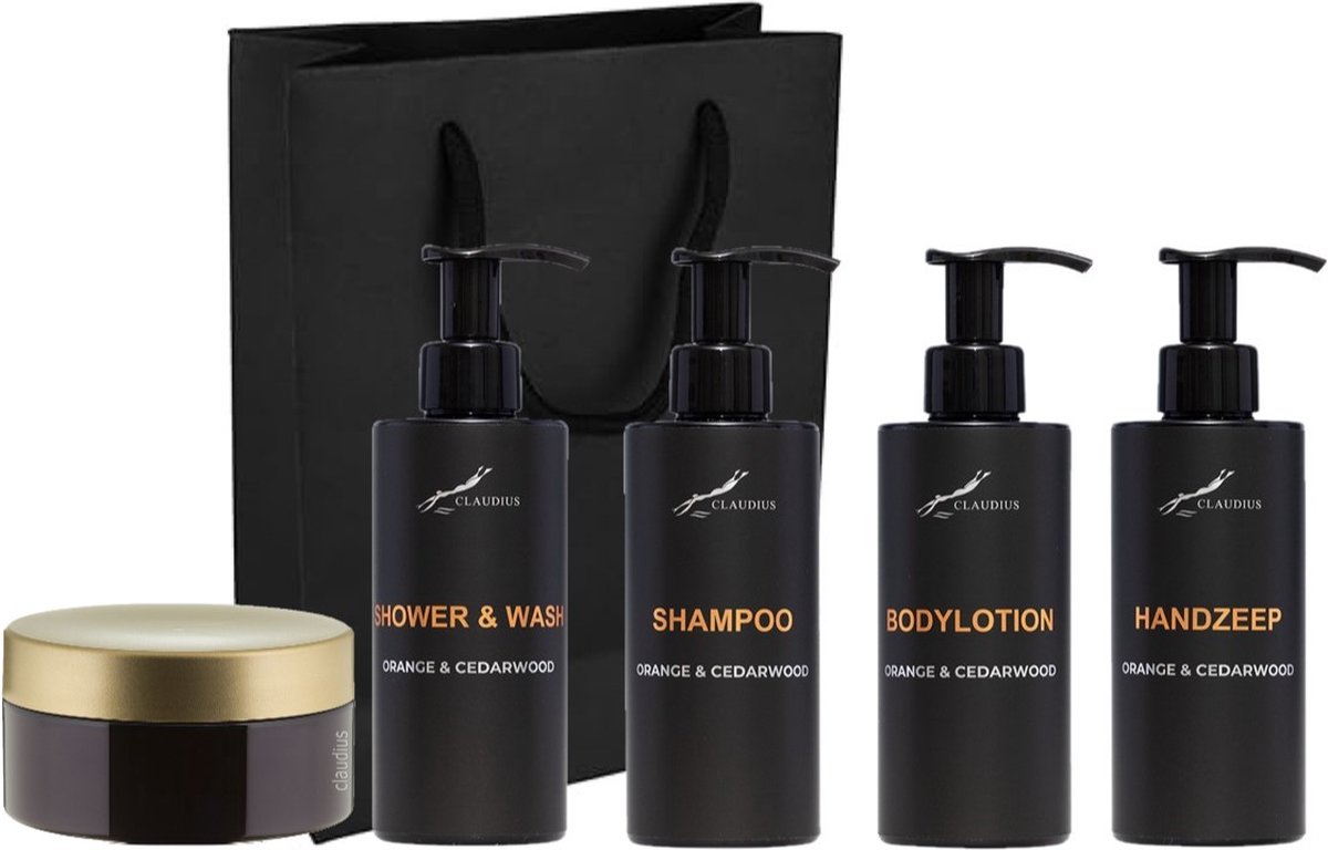 Goedkoopste Compleet pakket Sweet Orange & Cedarwood - Shower & Wash Shampoo Bodylotion Handzeep Scrubzout 300 gram - 300 ml per fles - complete set van 5 stuks - met luxe gift tas - kerst cadeau - giftset voor hem en haar