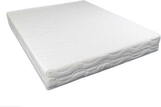 Wit koudschuim matras van 20 cm dik met golvend gestikt patroon.