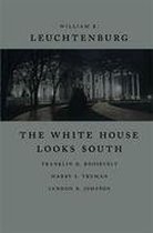 Jules and Frances Landry Award - The White House Looks South