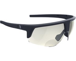 BBB Cycling Comet Reader PH Meekleurende Fietsbril Op Sterkte - Fotochromatische Sportbril Met Leesgedeelte +2.5 Sterkte - Wielrenbril - Mat Zwart - BSG-76PH