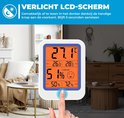 Wit hygrometer met groot oranje LCD-scherm dat 27.1°C en 51% luchtvochtigheid aangeeft. Bediening met de knop aan de voorkant.