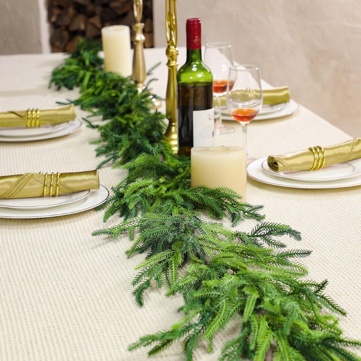 thumbnail: Jutom Kunstmatige Dennenslinger - 2 Stuks Van 150 Cm | Real Touch Norfolk Pine Look | Kerstdecoratie