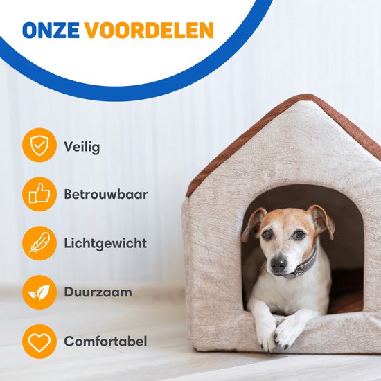 Een Jack Russell terrier zit in een hondenmand. Naast de mand staan iconen die 'Veilig', 'Betrouwbaar', 'Lichtgewicht', 'Duurzaam' en 'Comfortabel' aangeven.