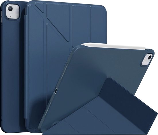 Donkerblauwe iPad hoes in staande positie en gesloten.