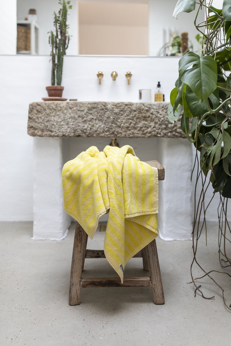 Strandlaken - Grote Badhanddoek (100 x 150) - Naram Collectie - Bongusta - Pristine & Neon Yellow (beige & geel)