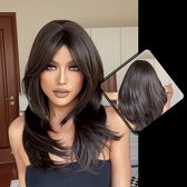 Wigs & More Perruque marron foncé - Perruques femme - Ondulé - Postiche - 60 CM