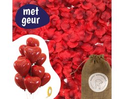 Rode Rozenblaadjes met Hartjes Ballonnen - 1000 Stuks - Met geur - Romantische Versiering - Valentijn Decoratie - Liefde Pakket - Love - Cadeautje voor Hem & Haar