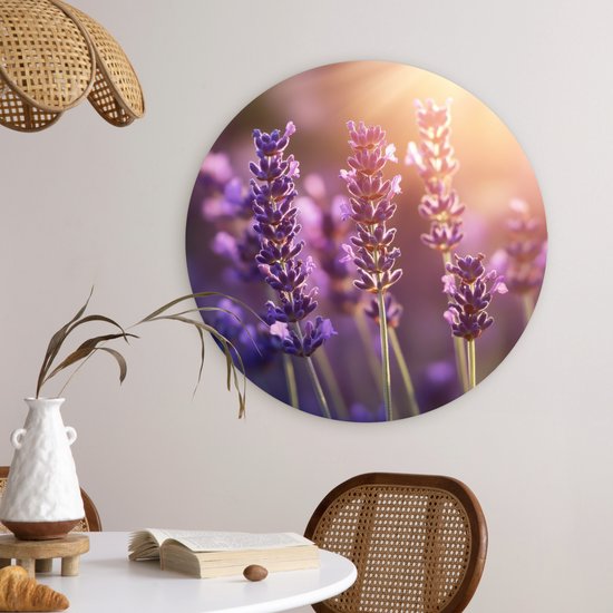 WallCircle® Wandcirkel 60x60 cm - Muurcirkel Lavendelbloemen - Paars - Zonlicht - Muurdecoratie woonkamer - Wanddecoratie slaapkamer - Kamer decoratie accessoires - Ronde schilderijen