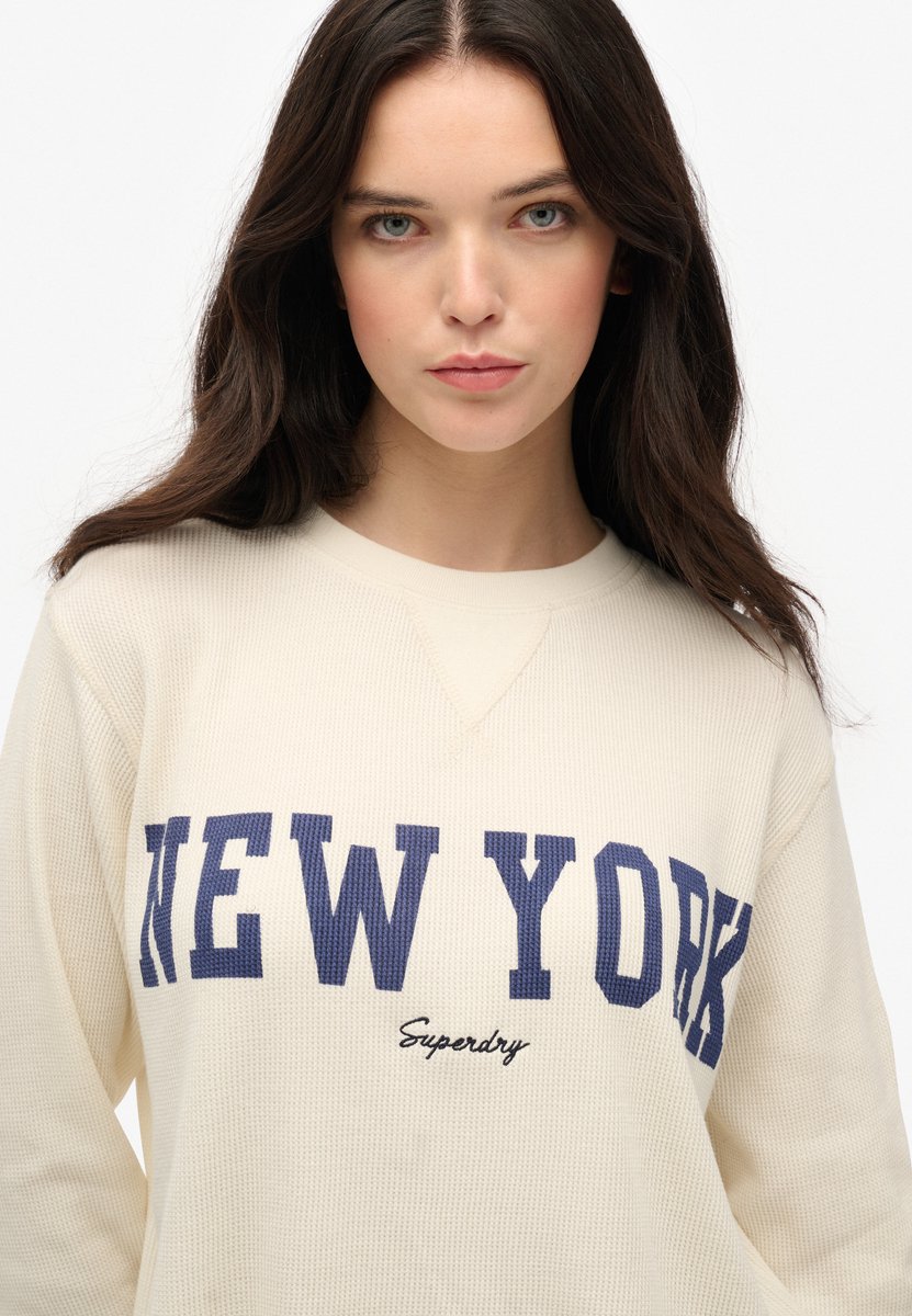 Superdry Athletic Essential Graphic Longsleeve Top Dames Lange mouwen shirts Wit