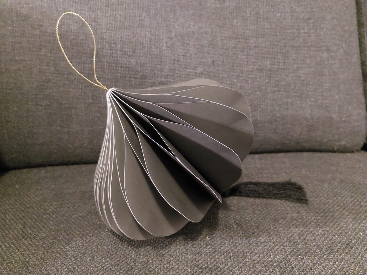 Papieren Kersthanger - Kersthanger Zwart - 18,5 cm Hoog | Ophangbare Kerstdecoratie - Kersthanger Uitvouwbaar - Uitvouwbare Kerstbal