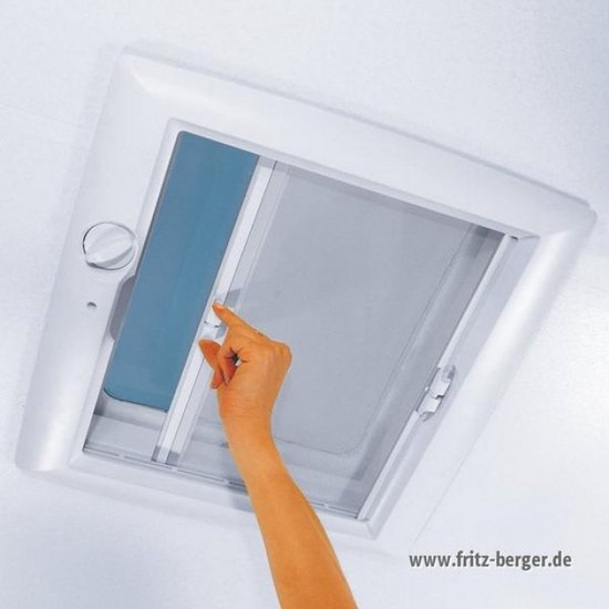 Dakkap Omni-Vent met 12 Volt ventilator 40x40 doorschijnend