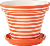 Een keramische bloempot met oranje en witte strepen, inclusief bijpassende schotel.